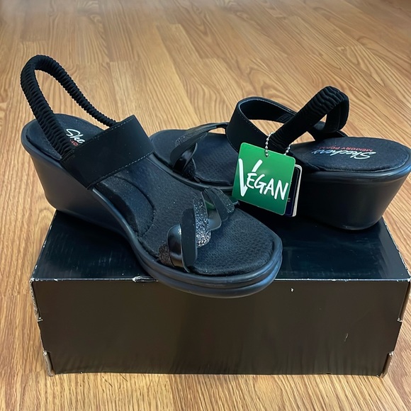 Skechers Cali Rumblers City Dash Slingback Wedge Sandals. Black. Size 9. NWT! - Picture 2 of 16